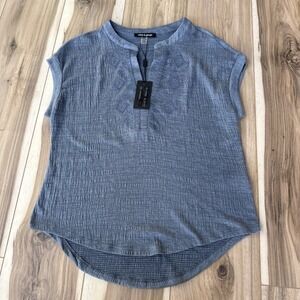 Cable & Gauge Blue‎ Embroidered Textured V-Neck Top NWT XS